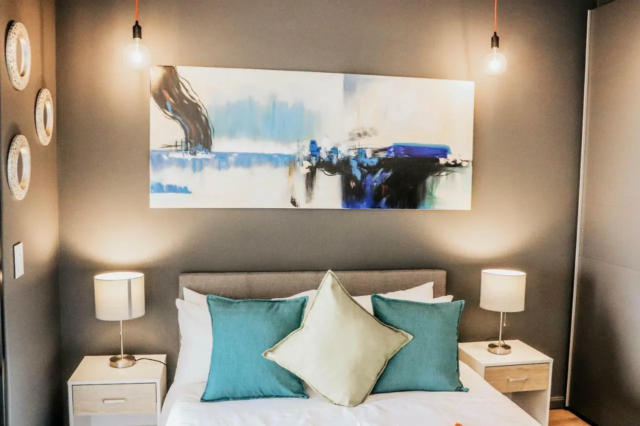 Wex1 - Modern, Iconic, Pool, Gym, Wifi, Secure Parking Apartment Cape Town 0*,