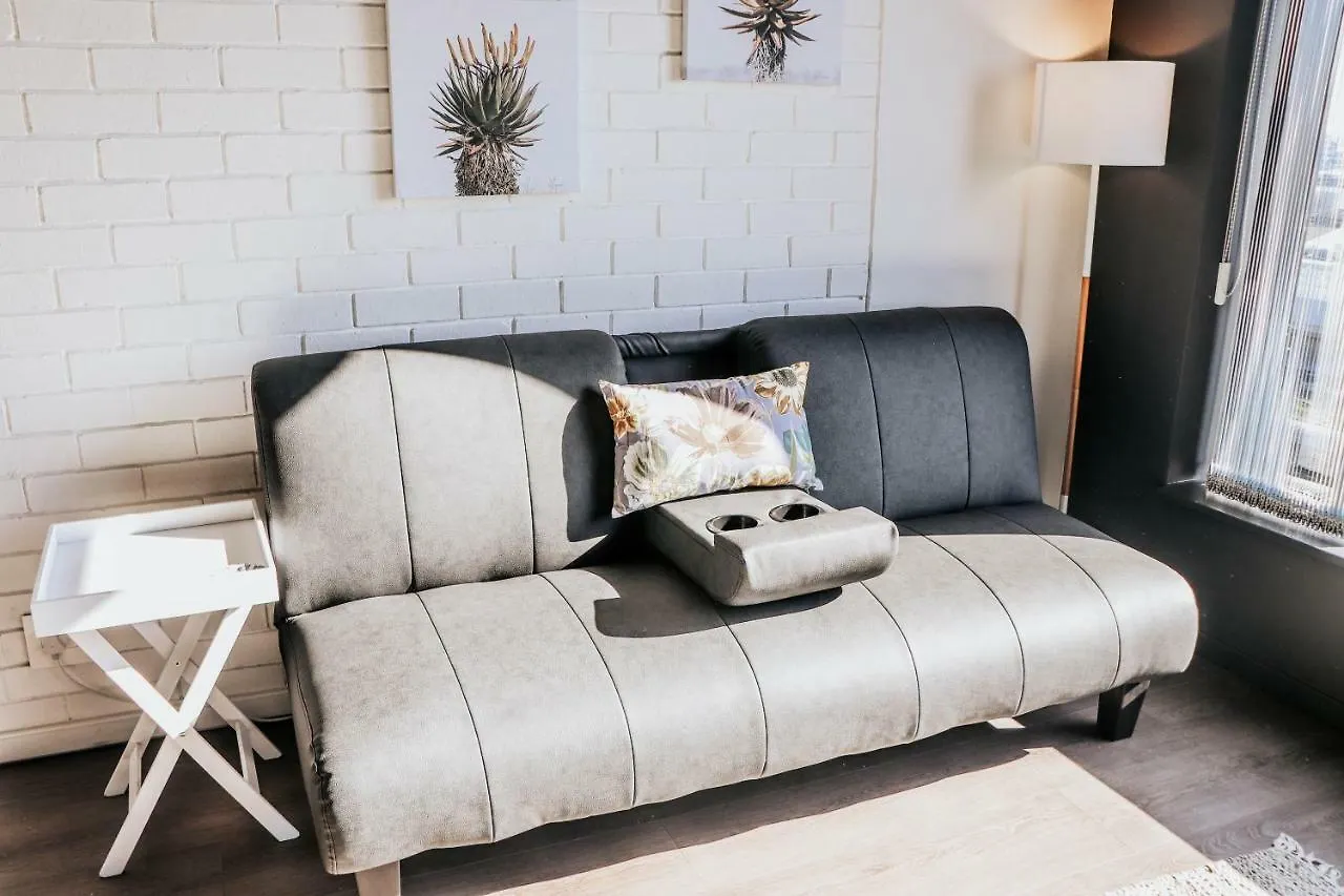 Wex1 - Modern, Iconic, Pool, Gym, Wifi, Secure Parking Apartment Cape Town